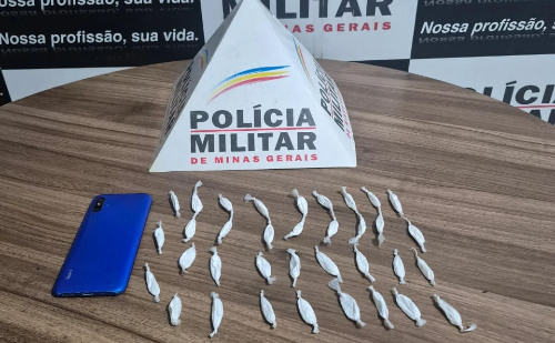 Dupla é presa com drogas após abordagem em São João do Oriente